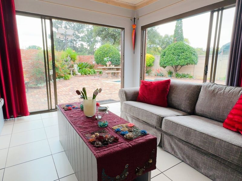 Premium Features Full Title in Three Rivers - Photo 5