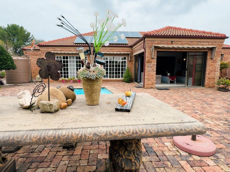 Premium Features Full Title in Three Rivers - Photo 2