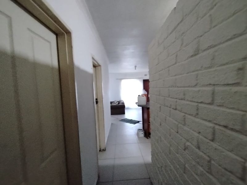 2 BED GROUND FLOOR FOR SALE IN GOLDEN OLDIE EIKENHOF FLATS - Photo 9