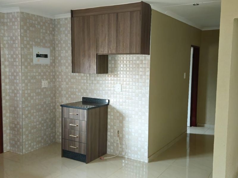 2 Bedroom Home, Brand New, Built on a Large plot - Photo 3