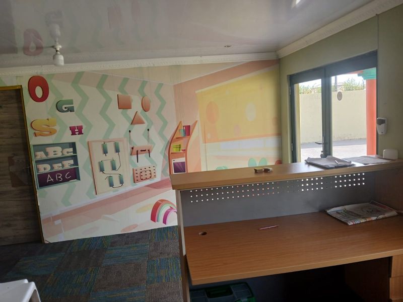 Spacious five bedroom house for sale - Photo 7