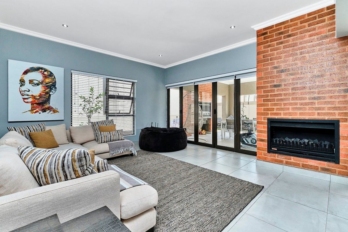 3 bedroom house for sale in Bryanston Sandton  - Photo 5