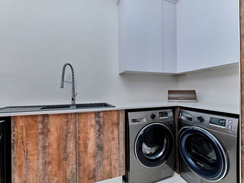 3 bedroom house for sale in Bryanston Sandton  - Photo 4