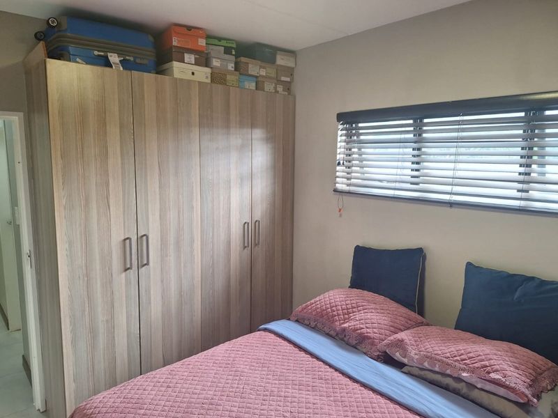 Modern Living in a Secure Estate — Stylish 2-Bedroom Home - Photo 9