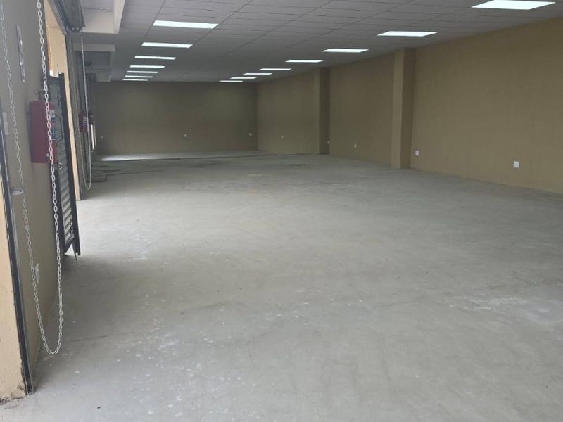 PRIME COMMERCIAL PROPERTY TO RENT – MAIN ROAD EXPOSURE   Take your business to the next level with this well-positioned commercial property, perfectly located on a busy main road for maximum visibility and accessibility.  Property Features: 	•	Spacious 300m2 workshop 	•	Ideal for a variety of businesses 	•	Main road frontage – great exposure for signage and clients 	•	Safe and secure premises 	•	Prepaid electricity 	•	Three-phase power – perfect for machinery and industrial use  Whether you’re expanding or starting fresh, this versatile space offers everything you need to run a successful operation.  Don’t miss out on this excellent opportunity to grow your business! - Photo 3