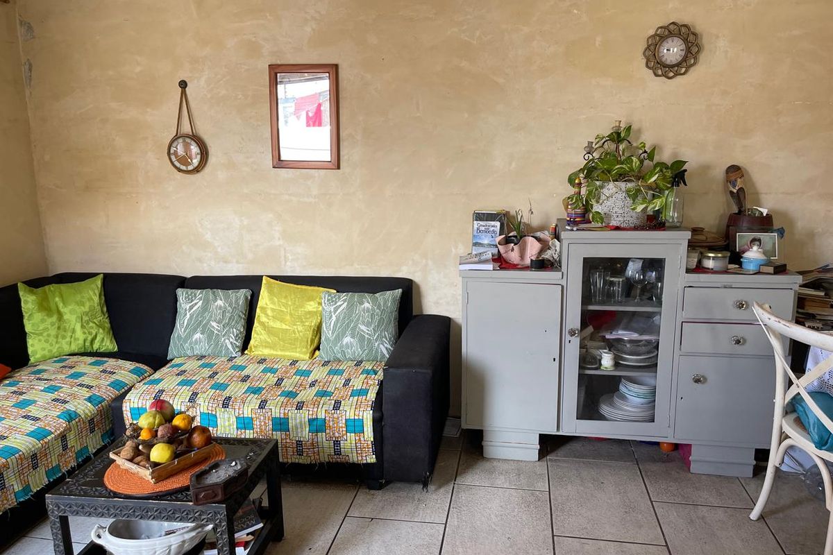 The Right Price At The Right Time - Photo 3