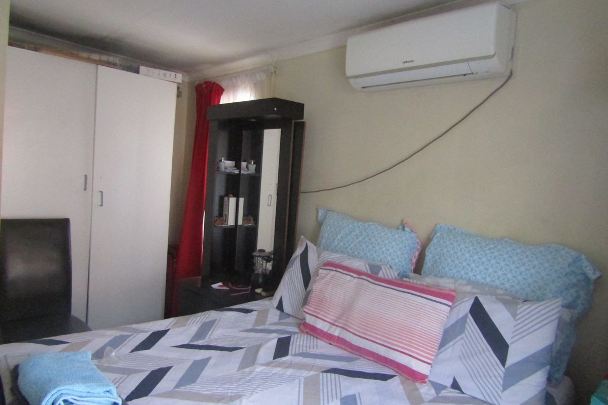 House for sale in Ipelegeng, Thabazimbi  - Photo 3