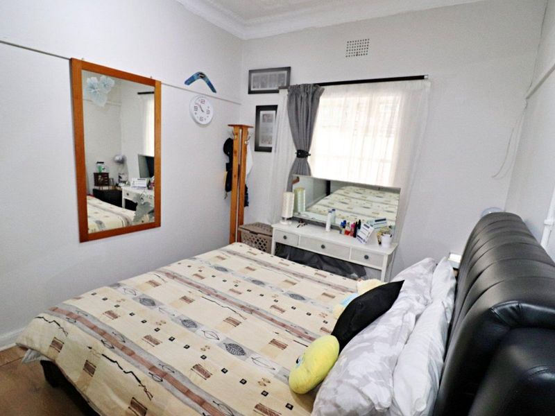 3 Bedroom Home in Wannenburg - Photo 7