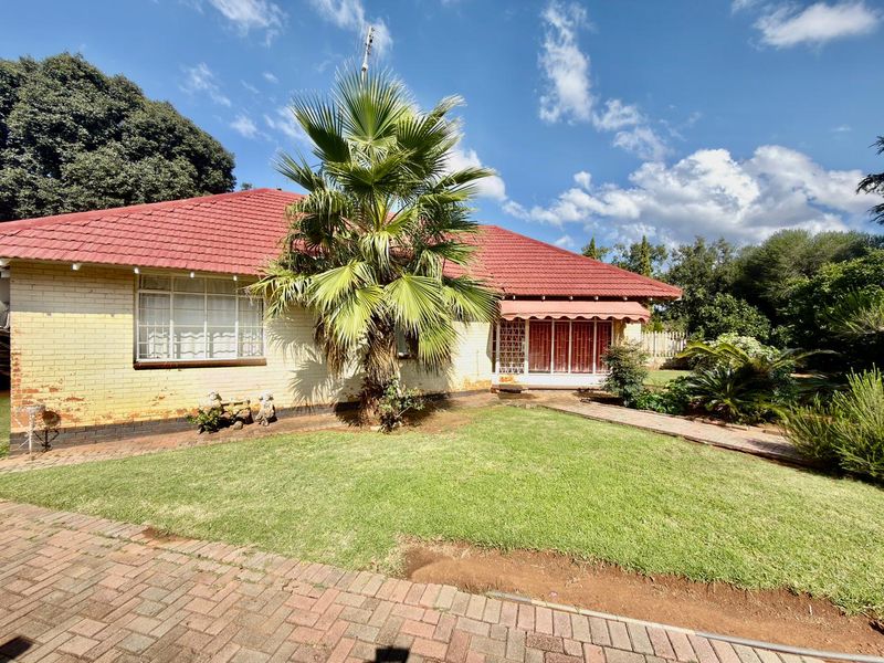 3 Bedroom house for sale in Stilfontein - Photo 3