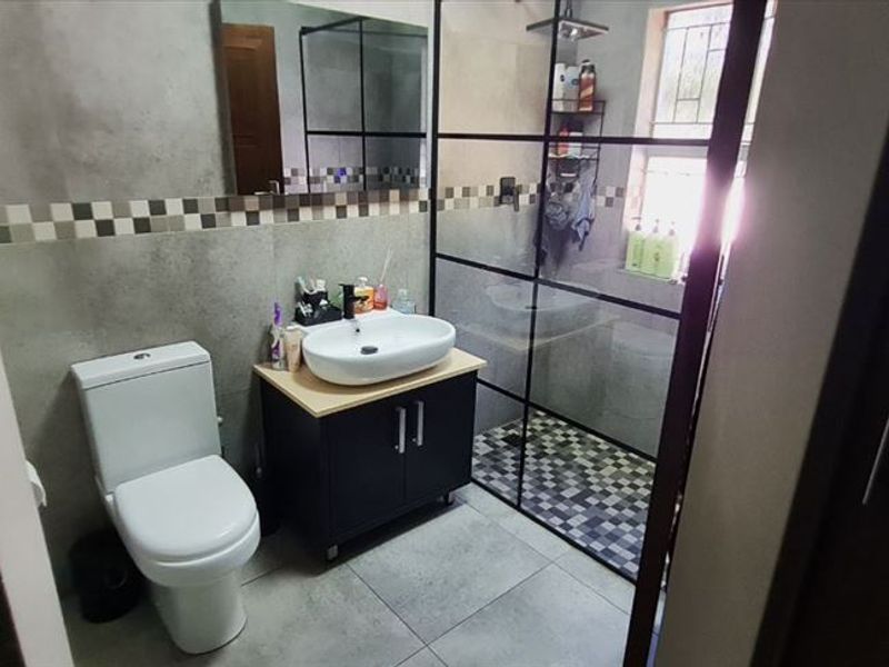 Bonaero Park Home - Photo 8