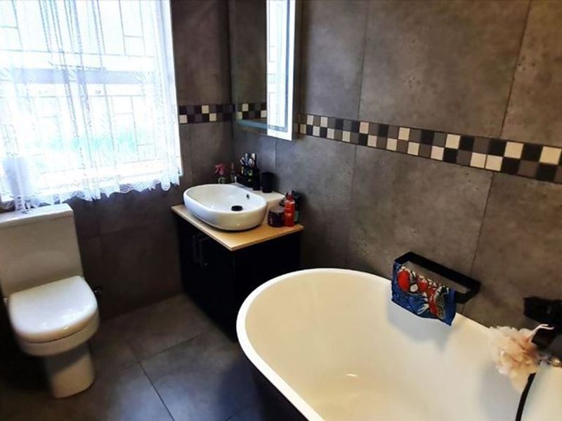 Bonaero Park Home - Photo 6