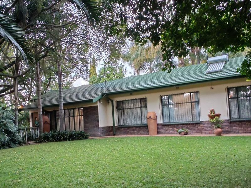 Well located, well built, well maintained! - Photo 2