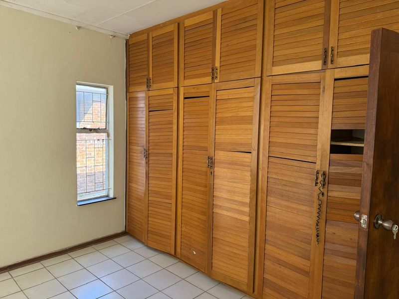 Endless Space, Effortless Living! - Photo 9