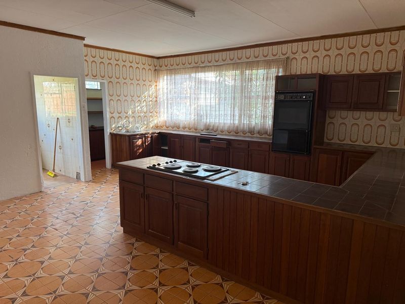 Endless Space, Effortless Living! - Photo 2