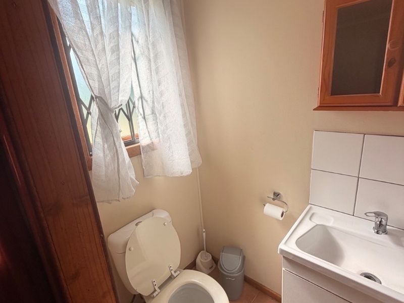 Lovely 3-Bedroom Flat to Rent on a Plot  Discover peaceful living in this charming 3-bedroom flat, perfectly situated on a secure and well-maintained plot.  Property Features: 	3 Spacious bedroom 2 Bathrooms 	Open and comfortable living area 	Neat kitchen with ample space 	Safe & secure environment for peace of mind 	Water & electricity INCLUDED   Pets & children: Welcome and can be discussed  This unit offers a relaxed, countryside feel while still being practical and convenient — ideal for a small family or anyone looking for a quiet, secure place to call home.  Enjoy privacy, safety, and space all in one! - Photo 5