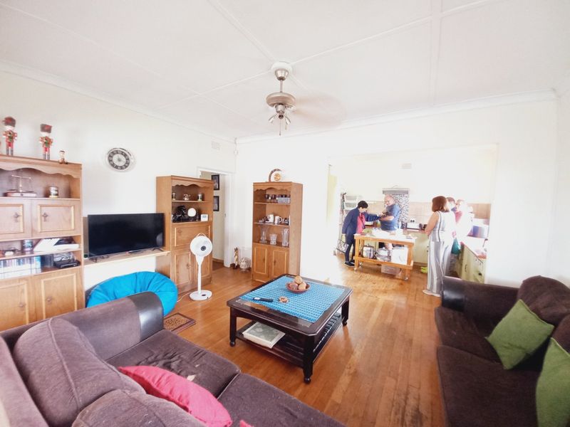 Secure Edendale Family Home with Flatlet and Office. - Photo 6