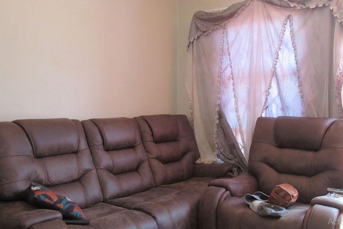 Two bedroom for sale at lehae - Photo 4