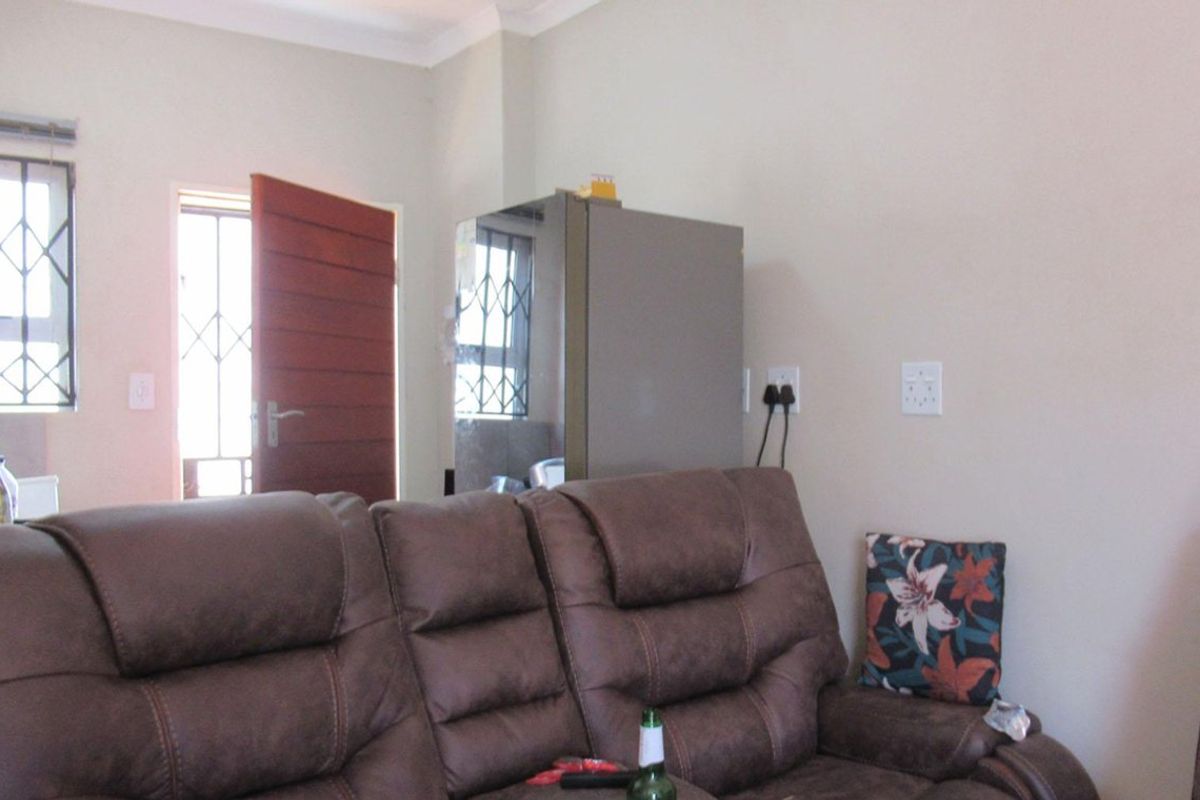 Two bedroom for sale at lehae - Photo 3