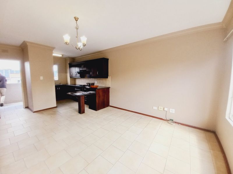 North facing haven in a secure Eden Glen complex - Photo 7