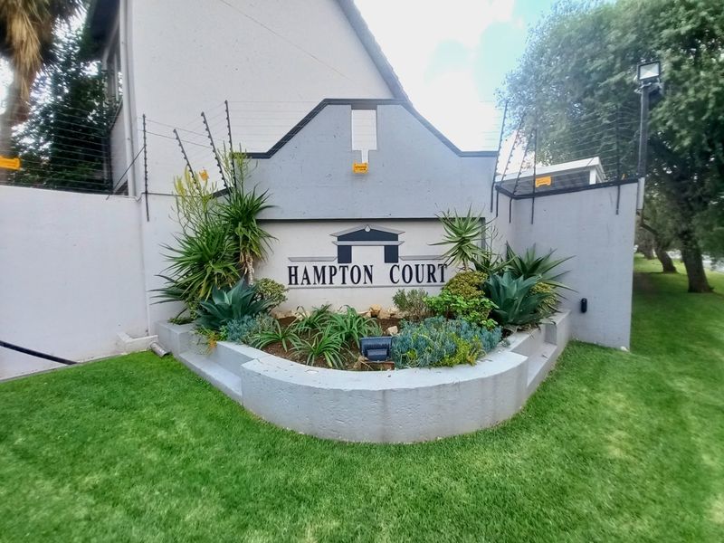 North facing haven in a secure Eden Glen complex - Photo 1