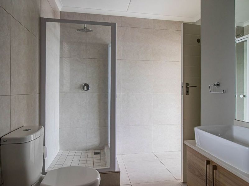 Modderfontein Gem: Open Plan Living & Secure Comfort - Photo 7