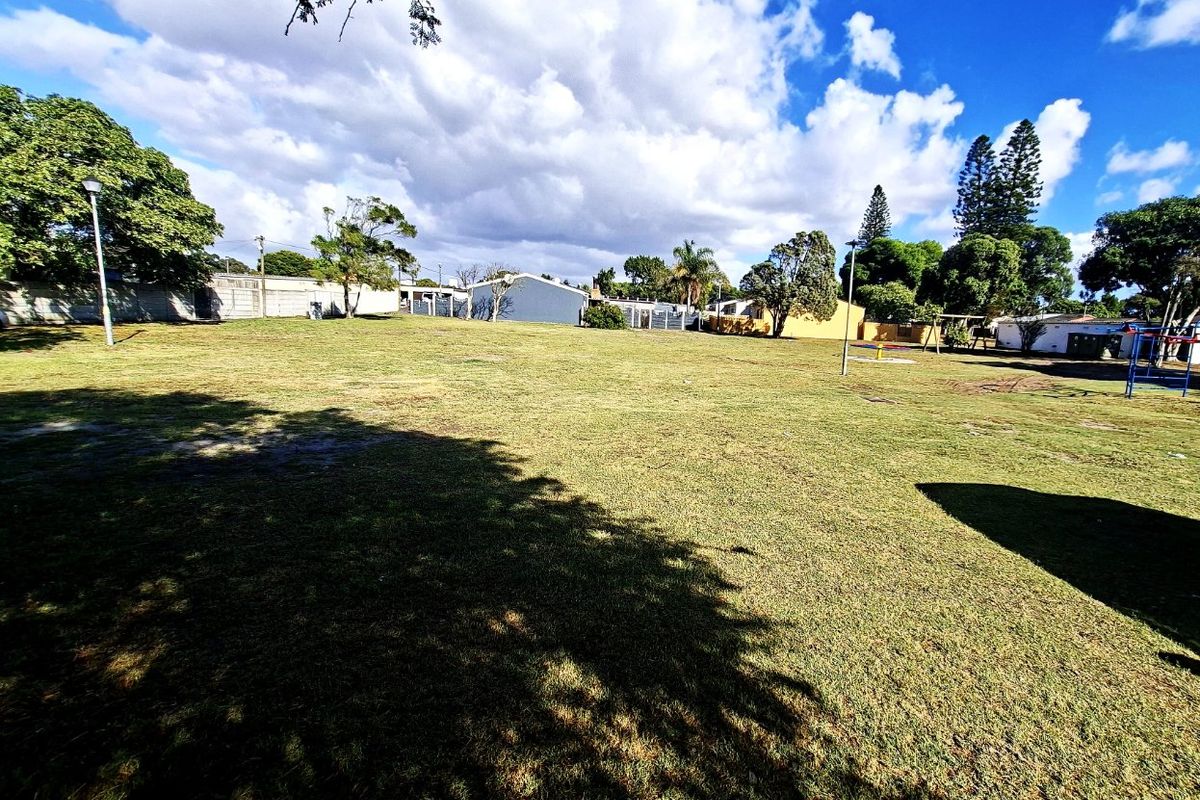 2 BEDROOM FACEBRICK HOUSE FOR SALE IN GROENVALLEI BELLVILLE - Photo 4