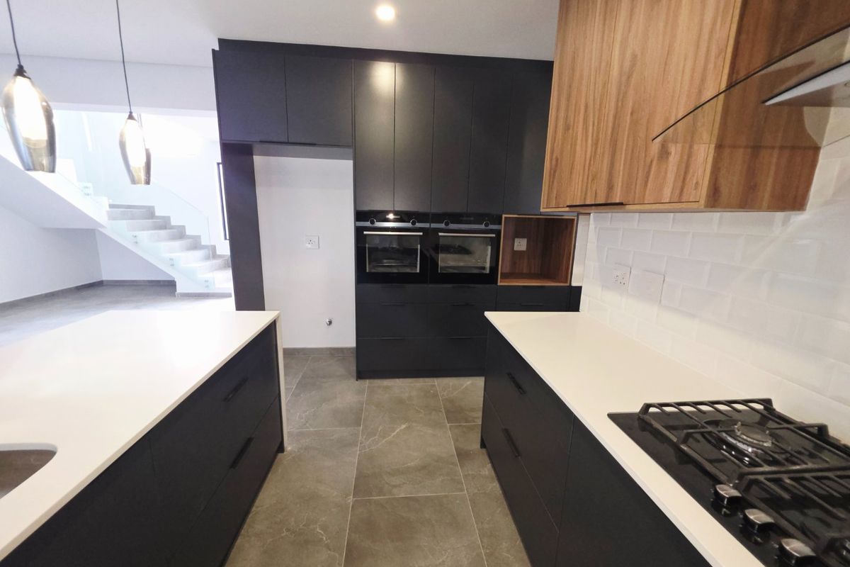 BRAND NEW TURN-KEY HOME - ALMOST READY - Photo 4