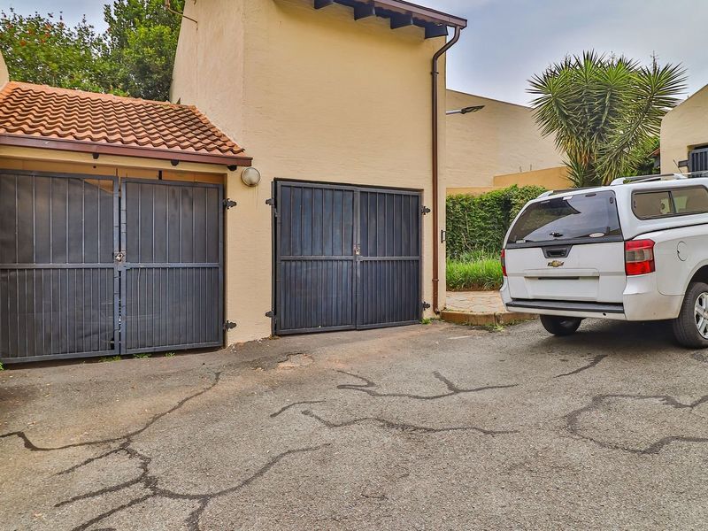 3 bedroom simplex - Photo 9