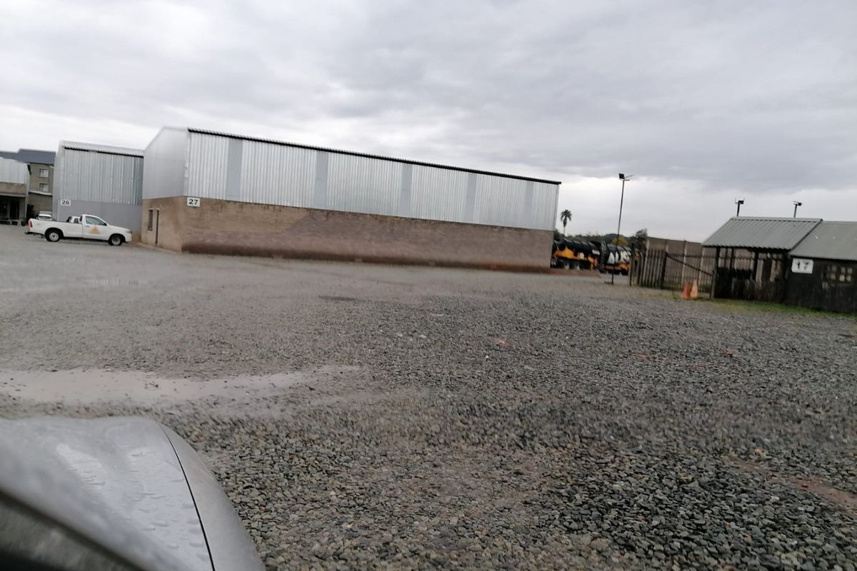 500 SQUARE METERS INDUSTRIAL BUSINESS PROPERTY FOR RENTAL - Photo 3