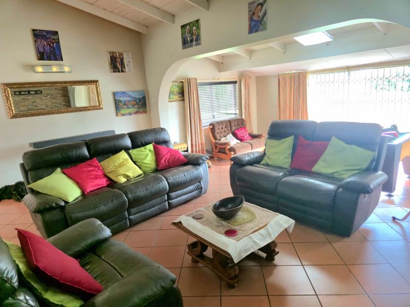 4 Bedroom House for sale in Mount Vernon R1,495,000 - Photo 5