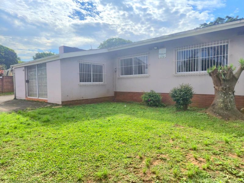 4 Bedroom House for sale in Mount Vernon R1,495,000 - Photo 2