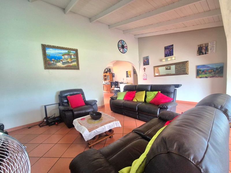 4 Bedroom House for sale in Mount Vernon R1,495,000 - Photo 6