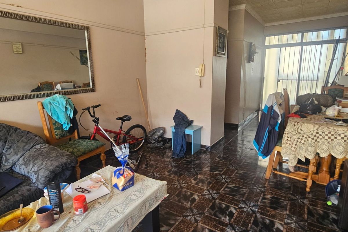 Fixer Upper Apartment | North Beach - Photo 4