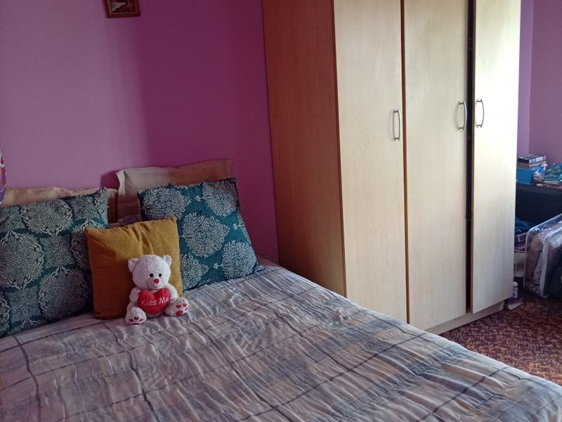 House For Sale  - Photo 6