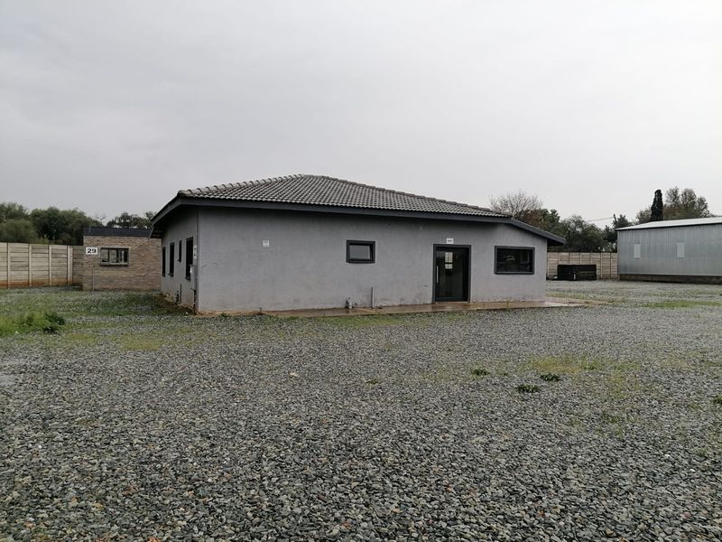 1000 SQUARE METERS INDUSTRIAL BUSINESS PROPERTY FOR RENTAL - Photo 2