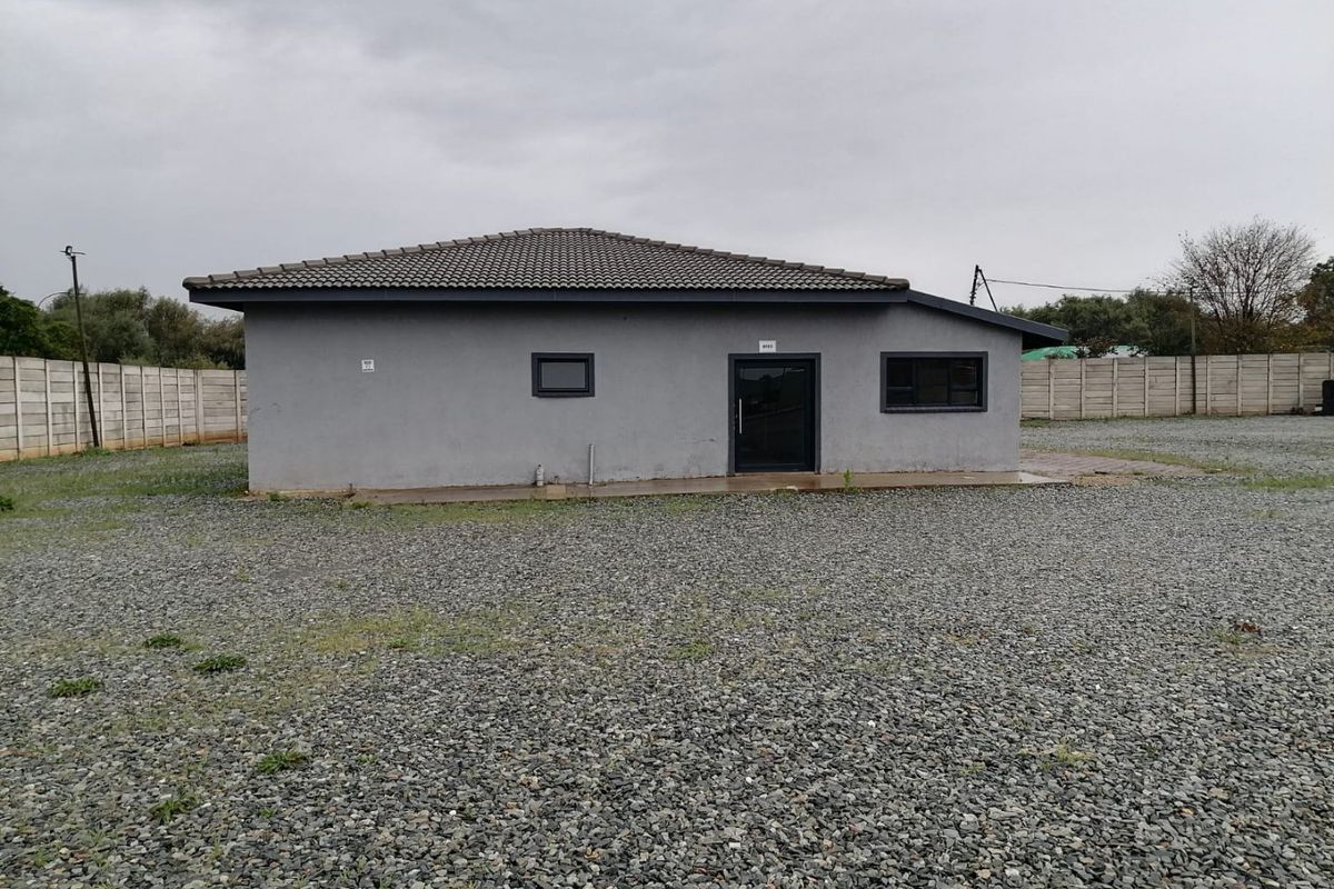 1000 SQUARE METERS INDUSTRIAL BUSINESS PROPERTY FOR RENTAL - Photo 3