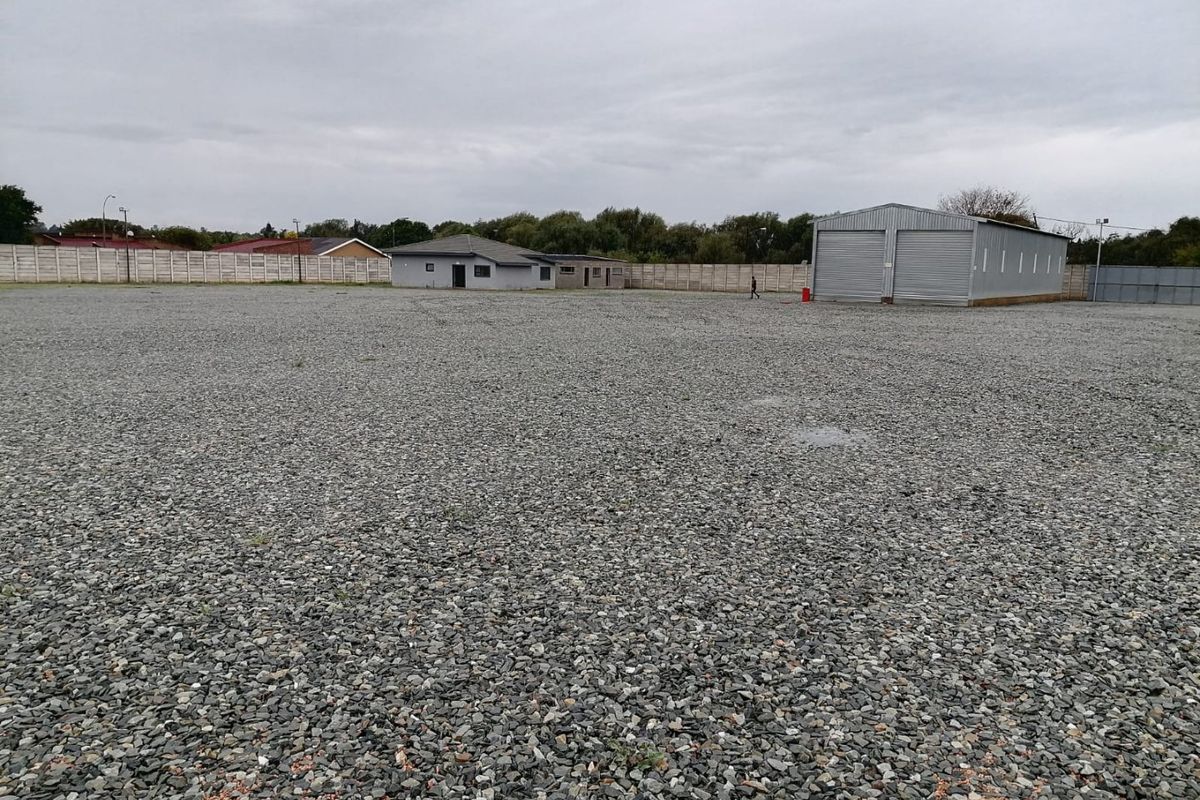 1500 SQUARE METERS INDUSTRIAL BUSINESS PROPERTY FOR RENTAL - Photo 3