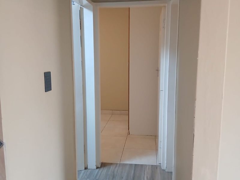 2 Bedroom Apartment For Sale - Photo 10