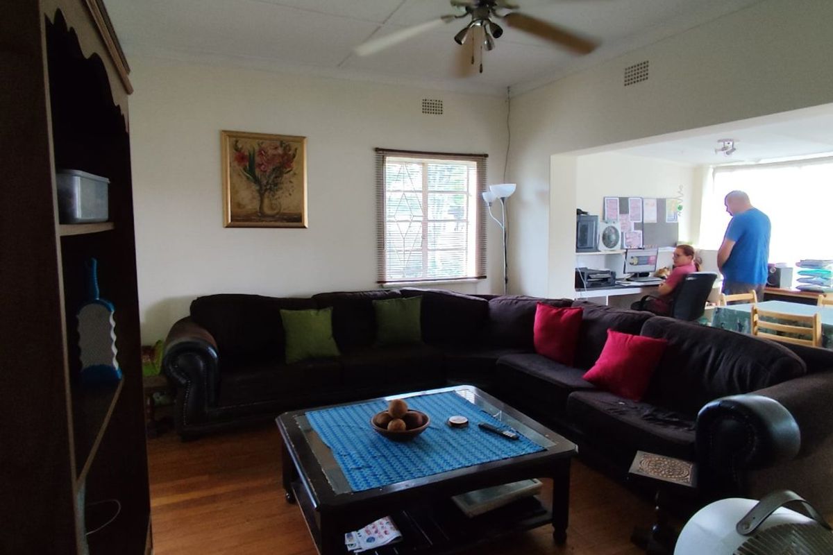 Spacious Family Living with Dual-Living Potential! - Photo 5