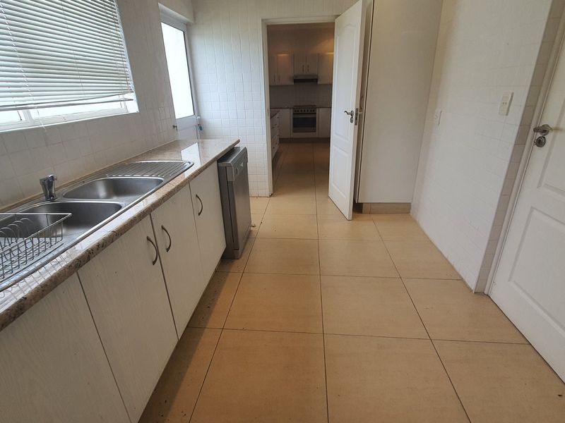 Gorgeous upmarket duplex villa in The Estuary - Photo 9