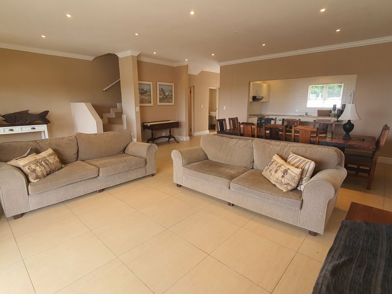 Gorgeous upmarket duplex villa in The Estuary - Photo 2