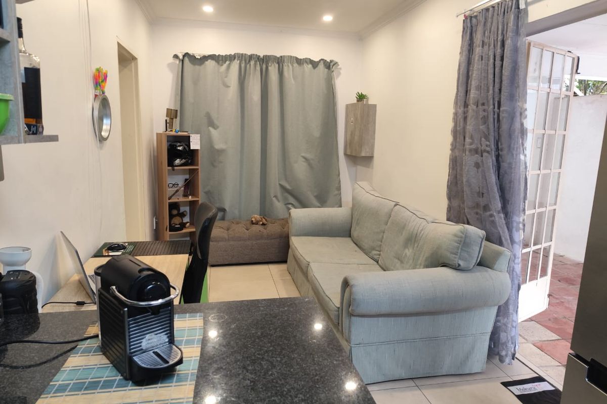 1 Bedroom Fully Furnished Cottage - Photo 2