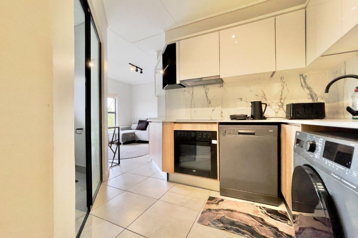 1 Bedroom Apartment / Flat to Rent in Waterfall - Photo 2