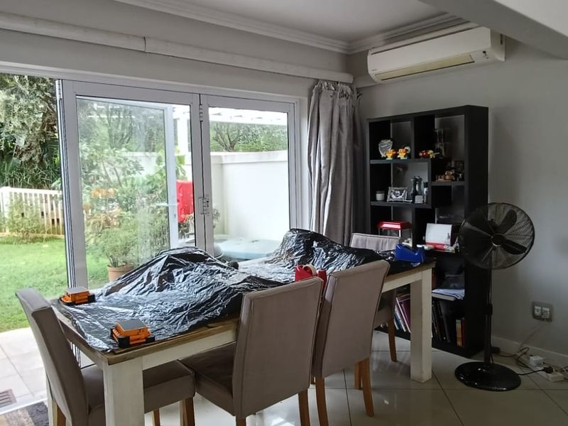 To let in Kindlewood, spacious 4 bedroom, pet friendly townhouse in secure Estate. - Photo 9