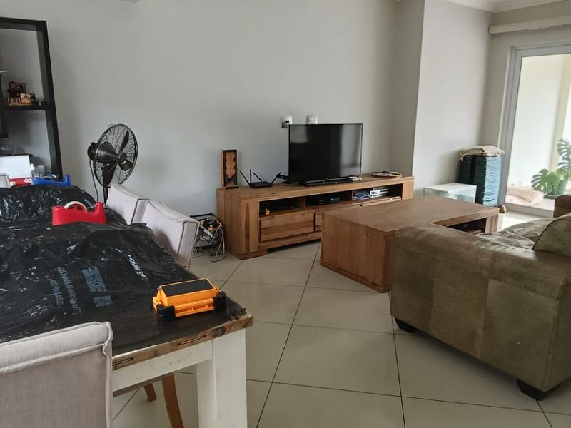 To let in Kindlewood, spacious 4 bedroom, pet friendly townhouse in secure Estate. - Photo 8