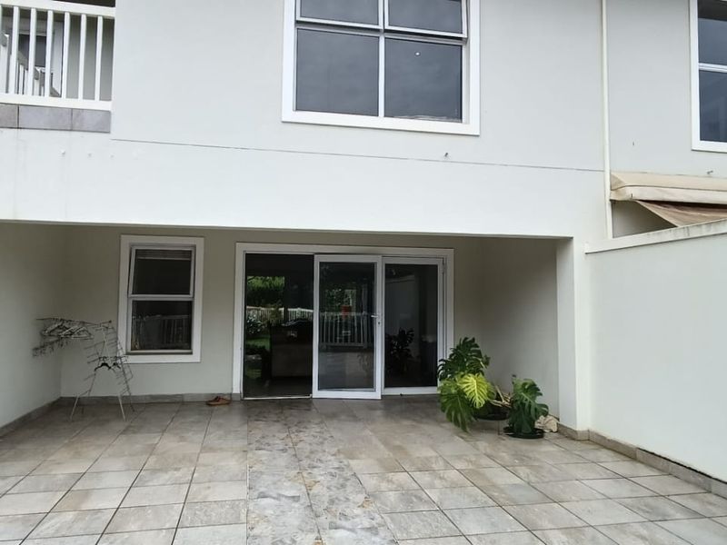 To let in Kindlewood, spacious 4 bedroom, pet friendly townhouse in secure Estate. - Photo 5