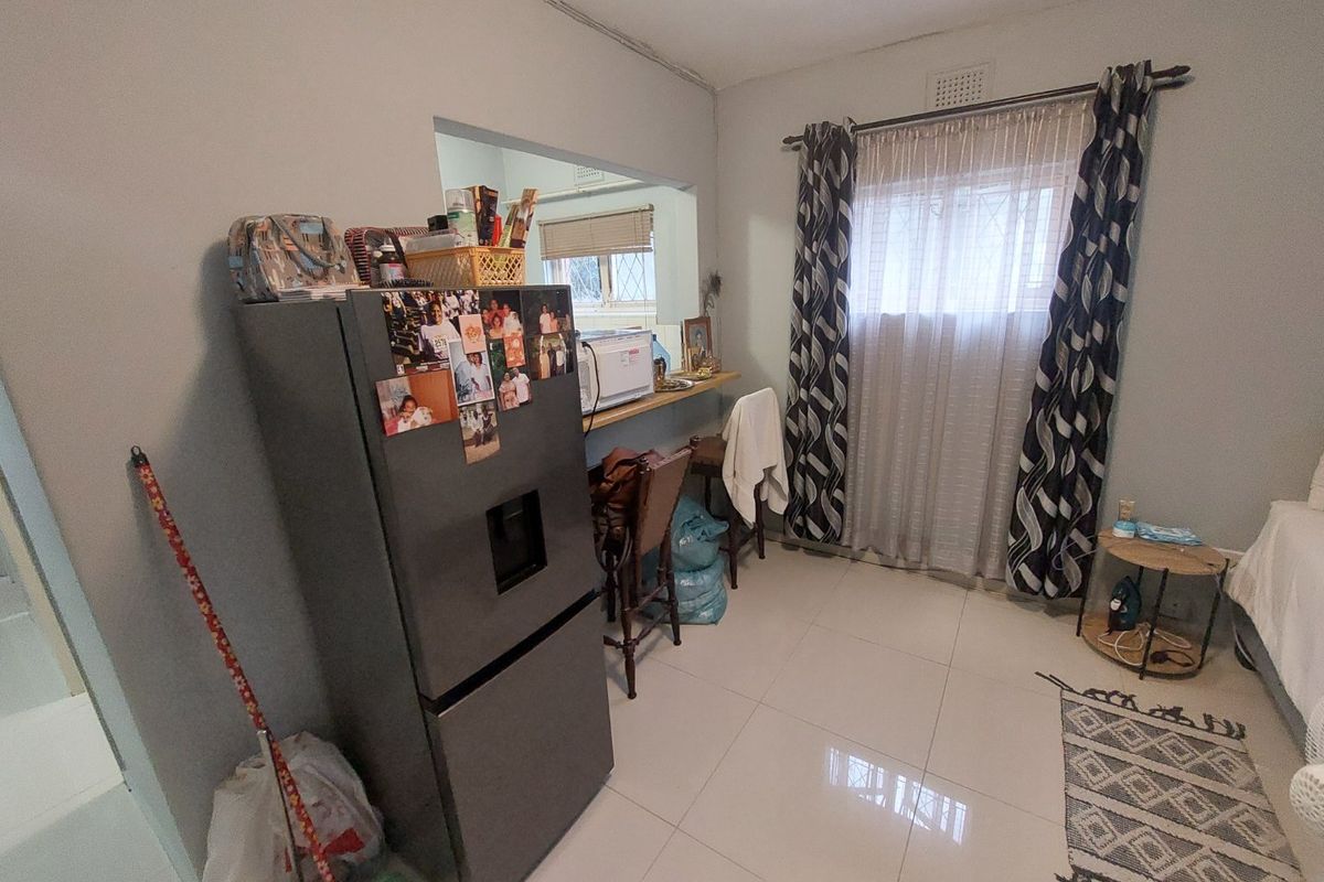 Cosy Morningside Flat with Easy Living - Photo 4