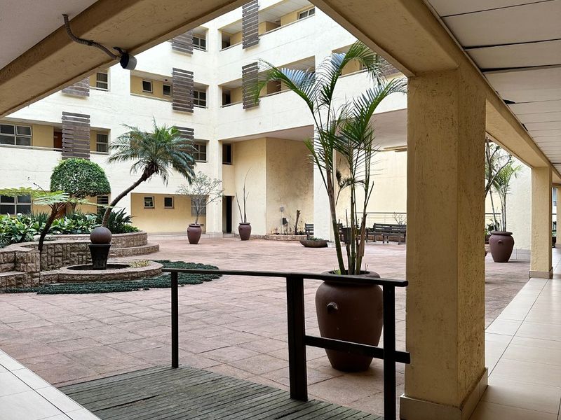 Furnished apartment in Upmarket Umhlanga Ridge. - Photo 2