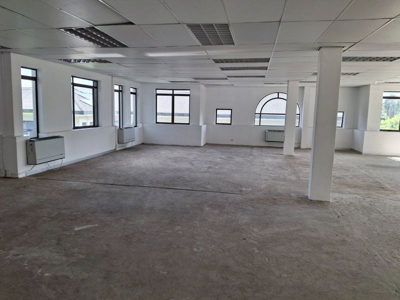 Prime Office Space in Hyde Park  - Photo 5