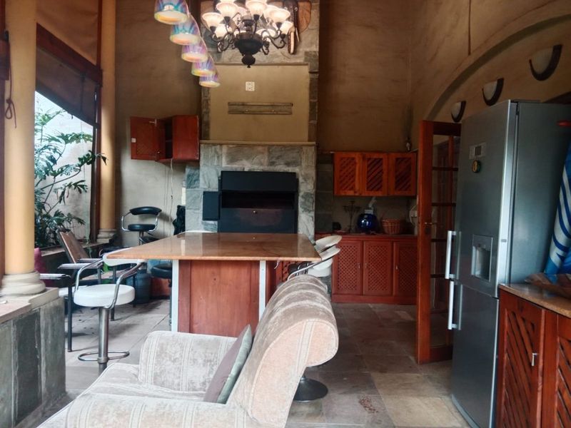 Serene 3-Bedroom Simplex Living with River Views & Resort-Style Amenities - Photo 3